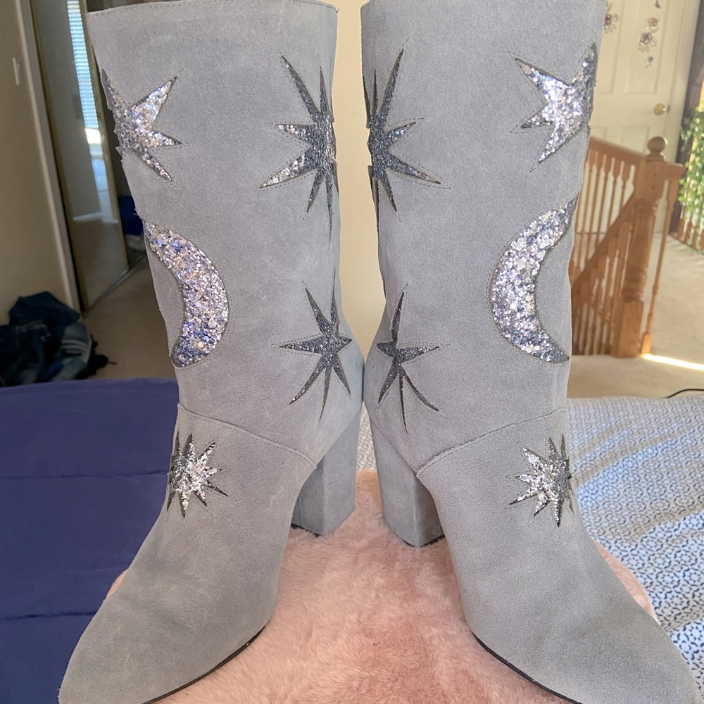 One of a kind half calf boots with embroidered stars and moons. Size 8